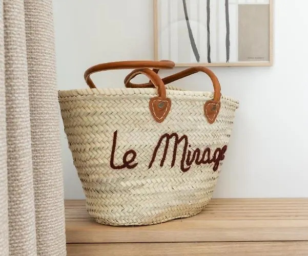 Le Mirage Отель