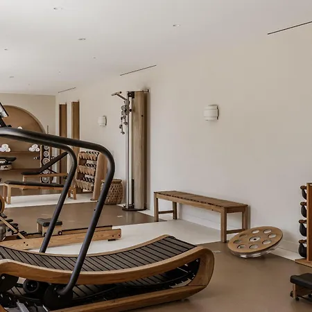 Le Mirage Hotel 4*